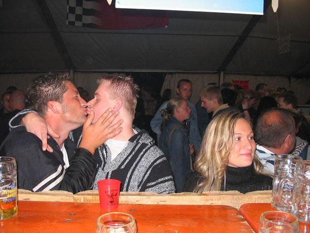 Tommy (185)_jpg.jpg